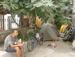 BİSİKLETİYLE AVUSTRALYA DAN SİNOP A GELDİ