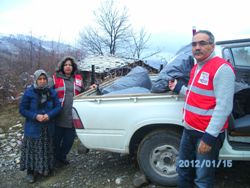 Yangın Zedelere Yardım Eli 