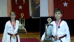 Sinoplu Taekwondocular başarıya doymuyor