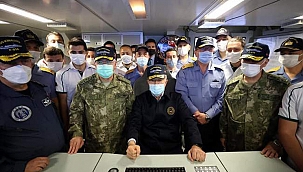 Sinop açıklarında Atmacadan 'Tam İsabet