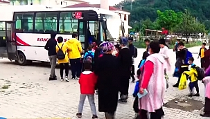 Ayancık Belediyesinden okul öğrencilerine ücretsiz servis