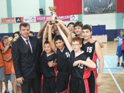 BASKETBOL İL BİRİNCİLİÐİ SONA ERDİ