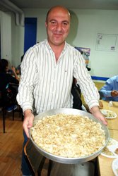 MANİSALI GENÇLERE MANTI SÜRPRİZİ