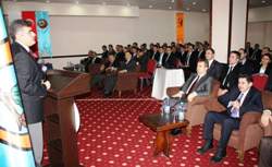 ILGAZ\ DA İŞLETME ŞEFLERİ SEMİNERİ DÜZENLENDİ