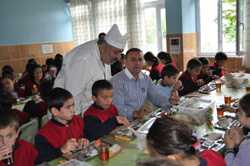 Başkan YÜKSEK Öğrencilerle Kahvaltı Yaptı