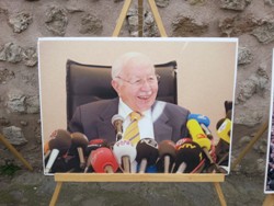 SİNOP\ TA FOTOÐRAFLARLA ERBAKAN SERGİSİ