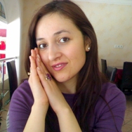 DÜÐÜN HAZIRLIÐI YAPAN GENÇ KIZ KALP KRİZİ SONUCU HAYATINI KAYBETTİ