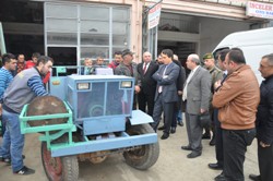 VALİ CENGİZ, İLGİNÇ BULUŞU İNCELEDİ