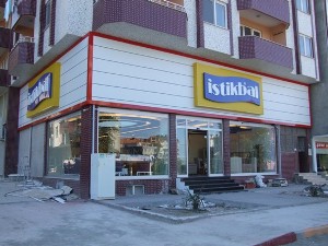 Showroom Mağazası teşhire açıldı