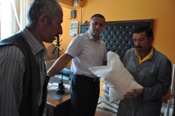 DİKMEN BELEDİYESİNDEN RAMAZAN PAKETİ