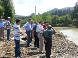 Engin Altay İncelemelerde Bulundu