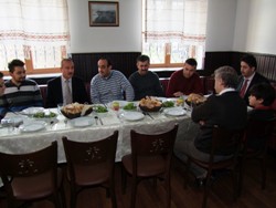 BAŞKAN ERGÜN DEN GAZETECİLERE MESAJ