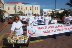 SİNOPLULAR FİZİKSEL AKTİVİTEYE DİKKAT ÇEKMEK İÇİN YÜRÜDÜ