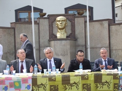 Cumhuriyet Meydanında \ Kutlu Doğum\ Keşkeği