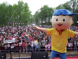 AYANCIK’TA HÜLYA POLAT RÜZGARI