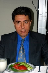 VALİ, “3-Y” FORMÜLÜ İLE ZAYIFLADI