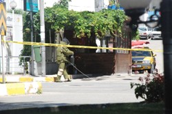 ŞÜPHELİ ÇANTA PANİÐE YOL AÇTI