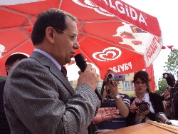 Bakan Demir,”Sanayicilik Maharet İster”