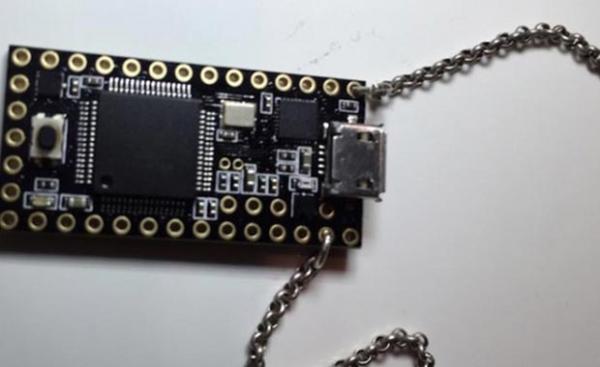 Bu Kolye İle İstediğiniz Bilgisayarı Hackleyebilirsiniz!