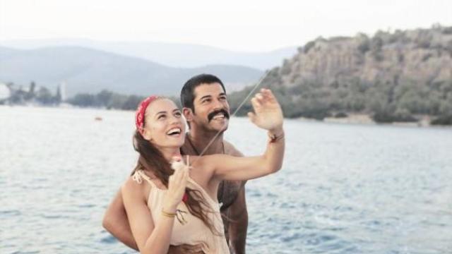 Burak Özçivit Kendine 50 Bin TLlik Saat Aldı