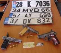 OTOMOBİL ÇETESİNE OPERASYON: 8 GÖZALTI