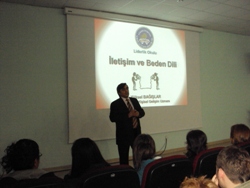 Gençlerimize İletişim ve Beden Dili Eğitimi 