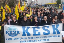 SİNOP\ TA KAMU ÇALIŞANLARI YÜRÜDÜ