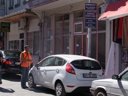 Ayancık\ ta açık otopark uygulaması başladı