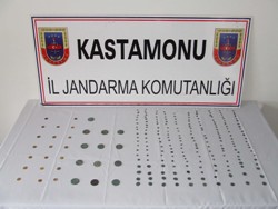 BALIKÇI BARINAÐINDAN DEFİNE ÇIKTI 