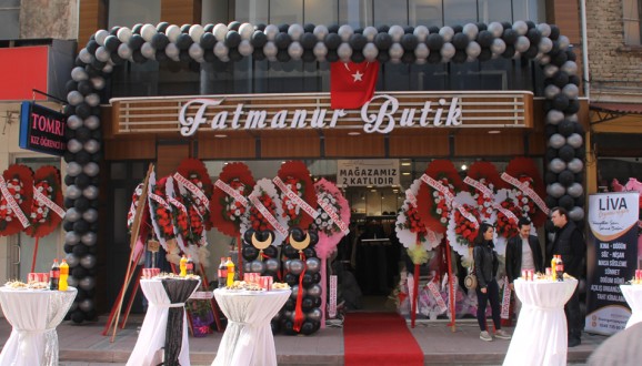 Fatmanur Butik yeni adresinde hizmete açıldı