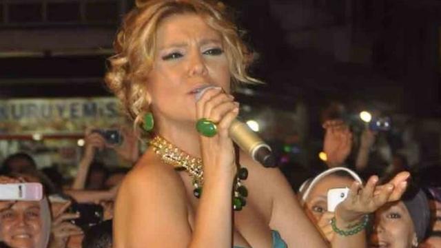 Gülben Ergen Instagram'dan İsyan Etti, Hesabını Gizledi