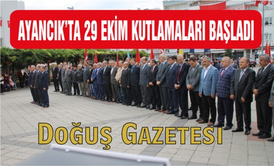 İlçemizde 29 Ekim Kutlamaları Çelenk Sunma ile Başladı