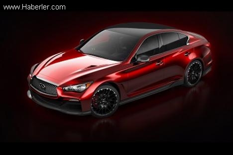 Infiniti, Q50 Eau Rouge Konsepti ile Formula 1 Heyecanını Detroit'e Taşıyor