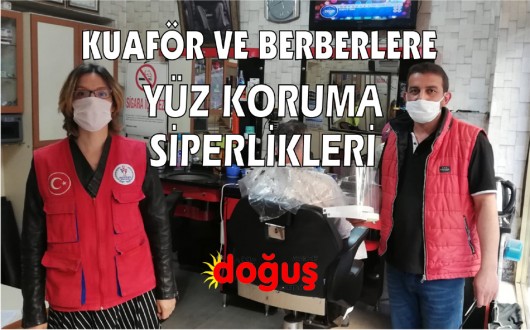 Kuaför ve Berberlere Yüz Koruma Siperlikleri Dağıtıldı