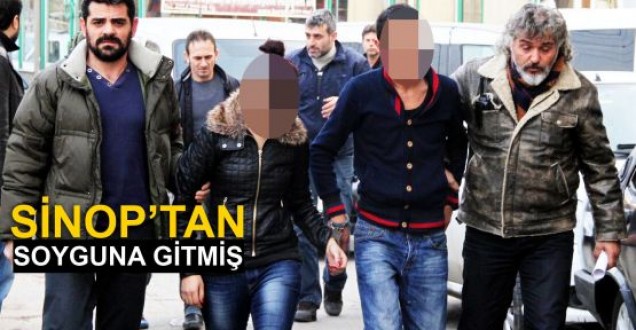 Kuyumcu soyguncuları levye ile engelledi