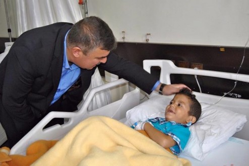 MÜJDEYİ NAZIM MAVİŞ VERDİ: SİNOP'A 8 AMBULANS GELİYOR