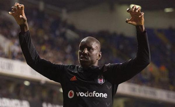 PES 2015'e Beşiktaş Geliyor!