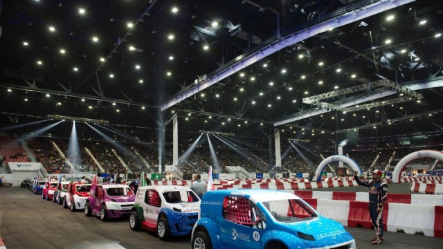 Türk Şampiyona V1, Dünya'da Ayakta Alkışlandı